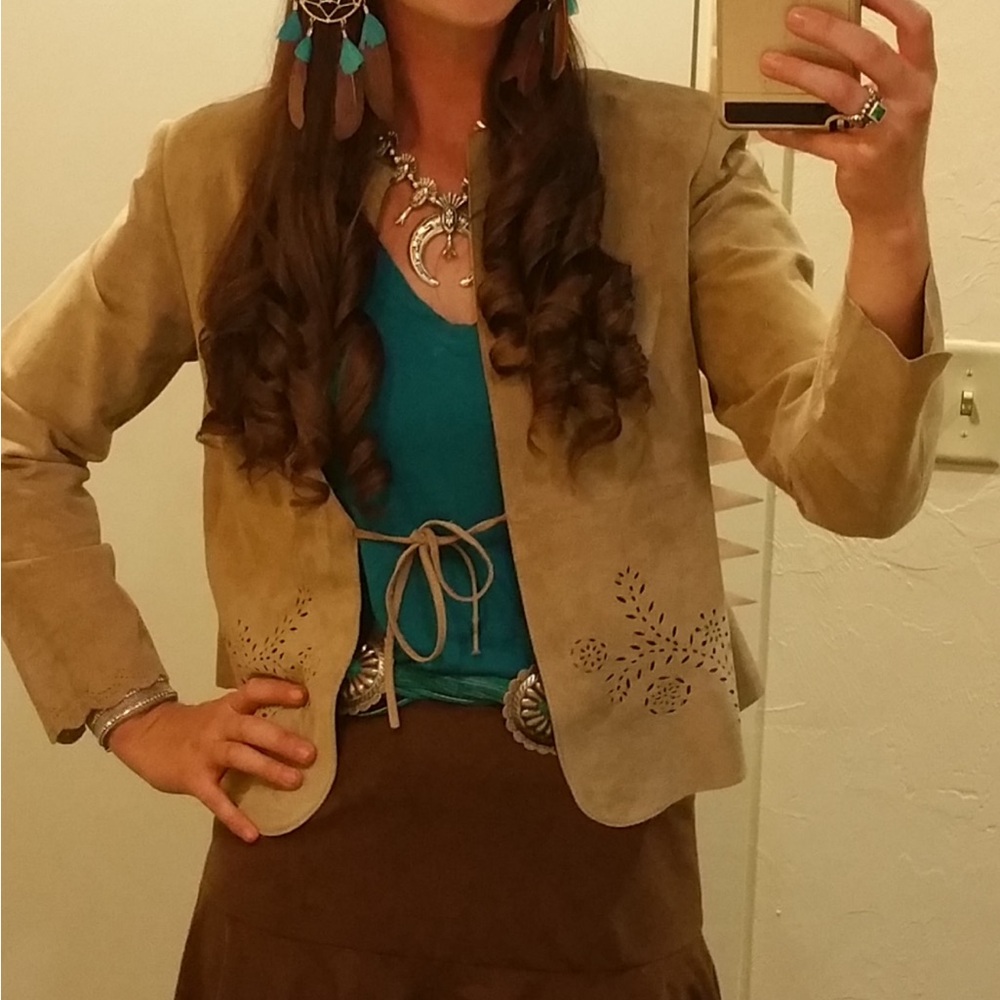 Valerie Stevens Tan Blazer with Cutout Design